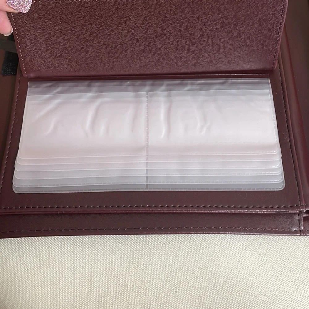 Vintage Burgundy Faux Leather Day Timer / Organizer Billfold